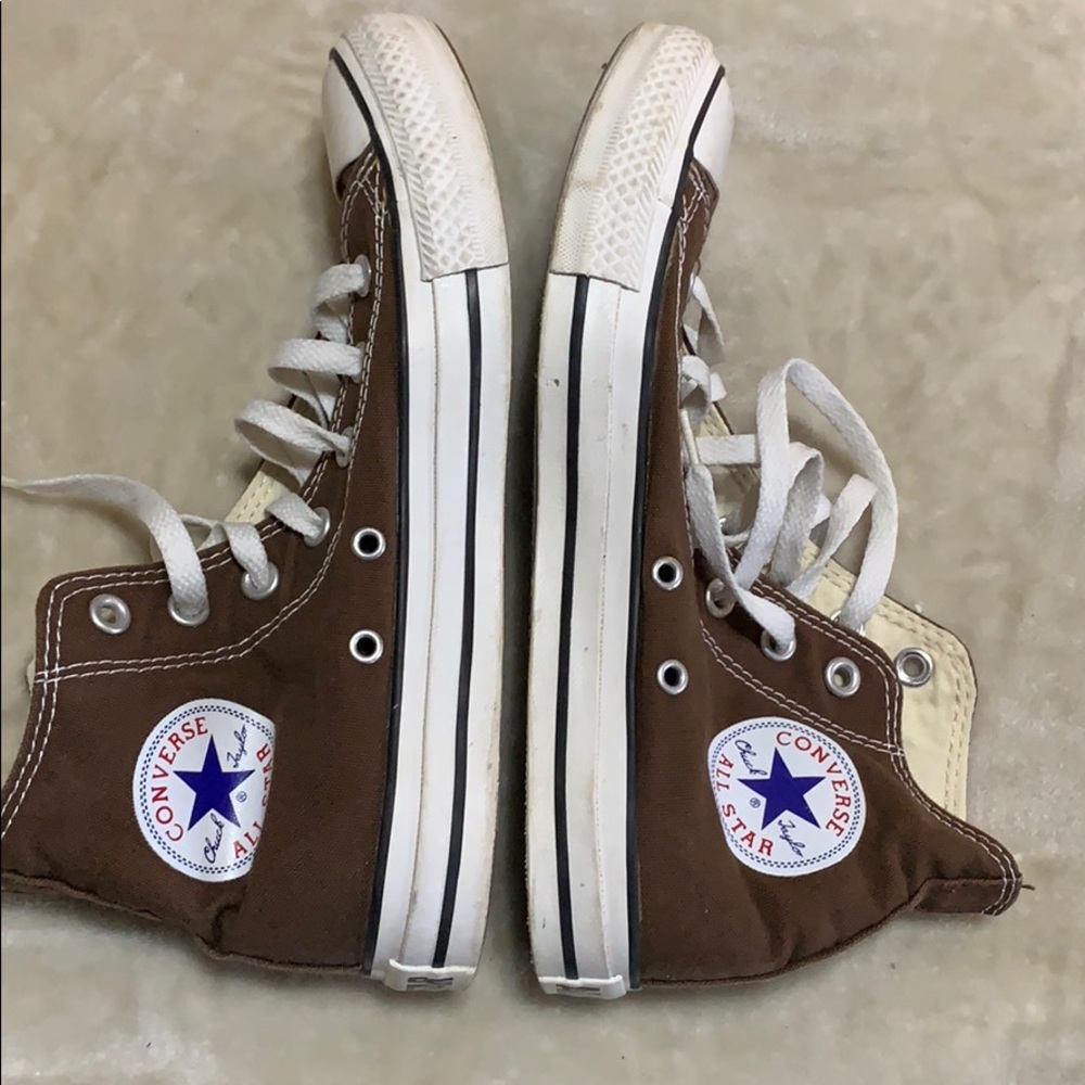 Vintage Brown Chucks
